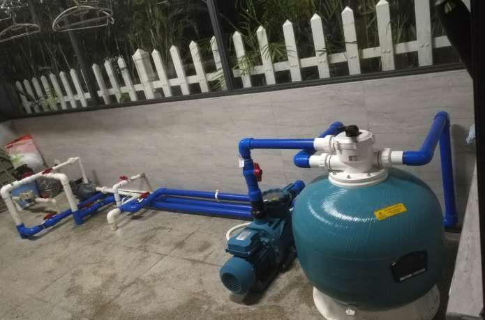 ?？诿酪晞e墅B3棟魚池過濾設(shè)備安裝工程